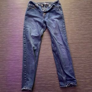 Low rise jeans. From Silver clothing.